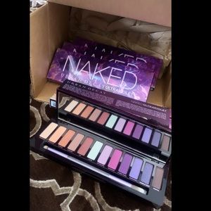 LAST NIB NAKED URBAN DECAY ULTRAVIOLET PALLET